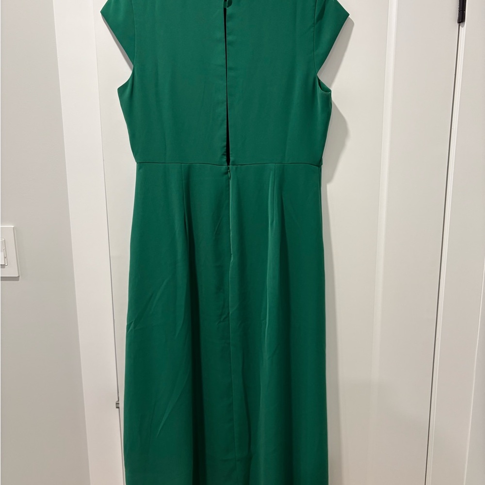 RW&CO. Emerald Green Cap-Sleeve Midi Dress - Picture 3 of 4